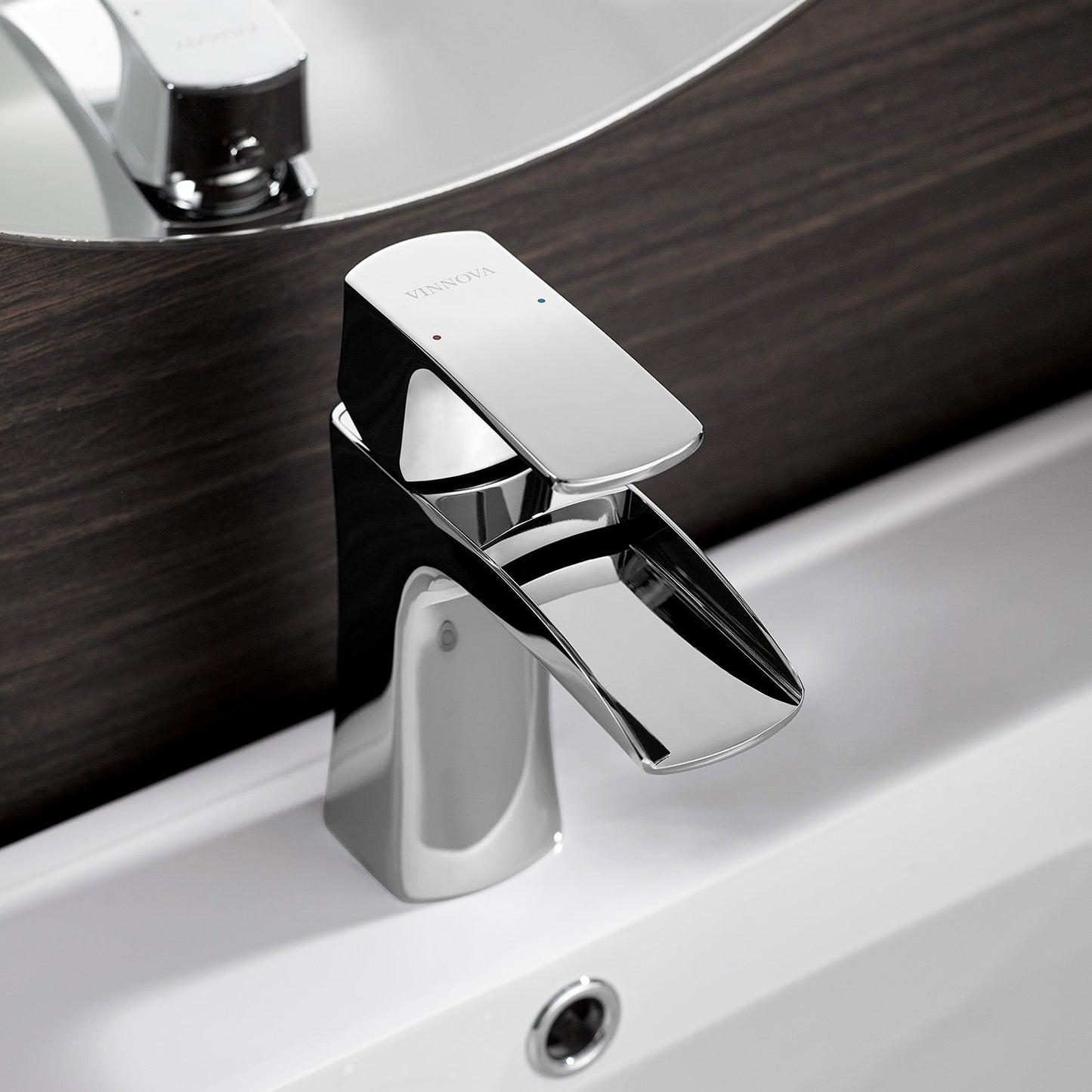 Alessandra Single-Lever Vessel Bathroom Faucet