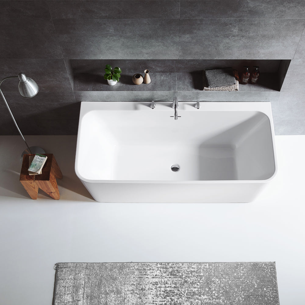 Dashiel Soaking Bathtub