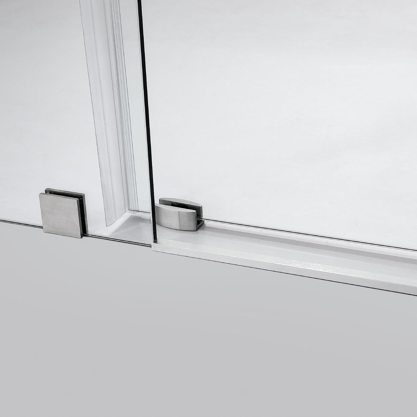 Villena Single Sliding Frameless Shower Door