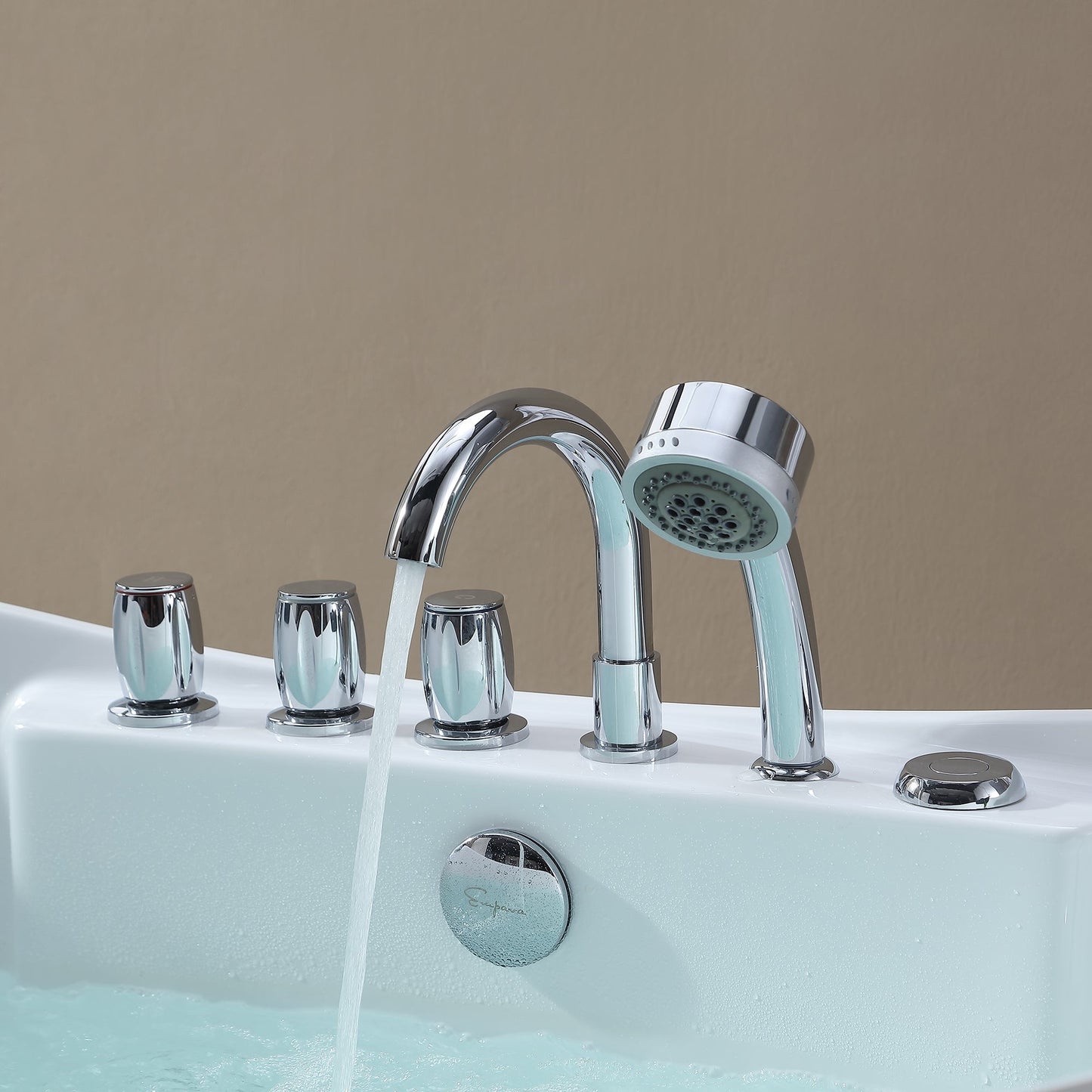 59" Freestanding Boat-shaped Whirlpool Bathtub with Center Drain