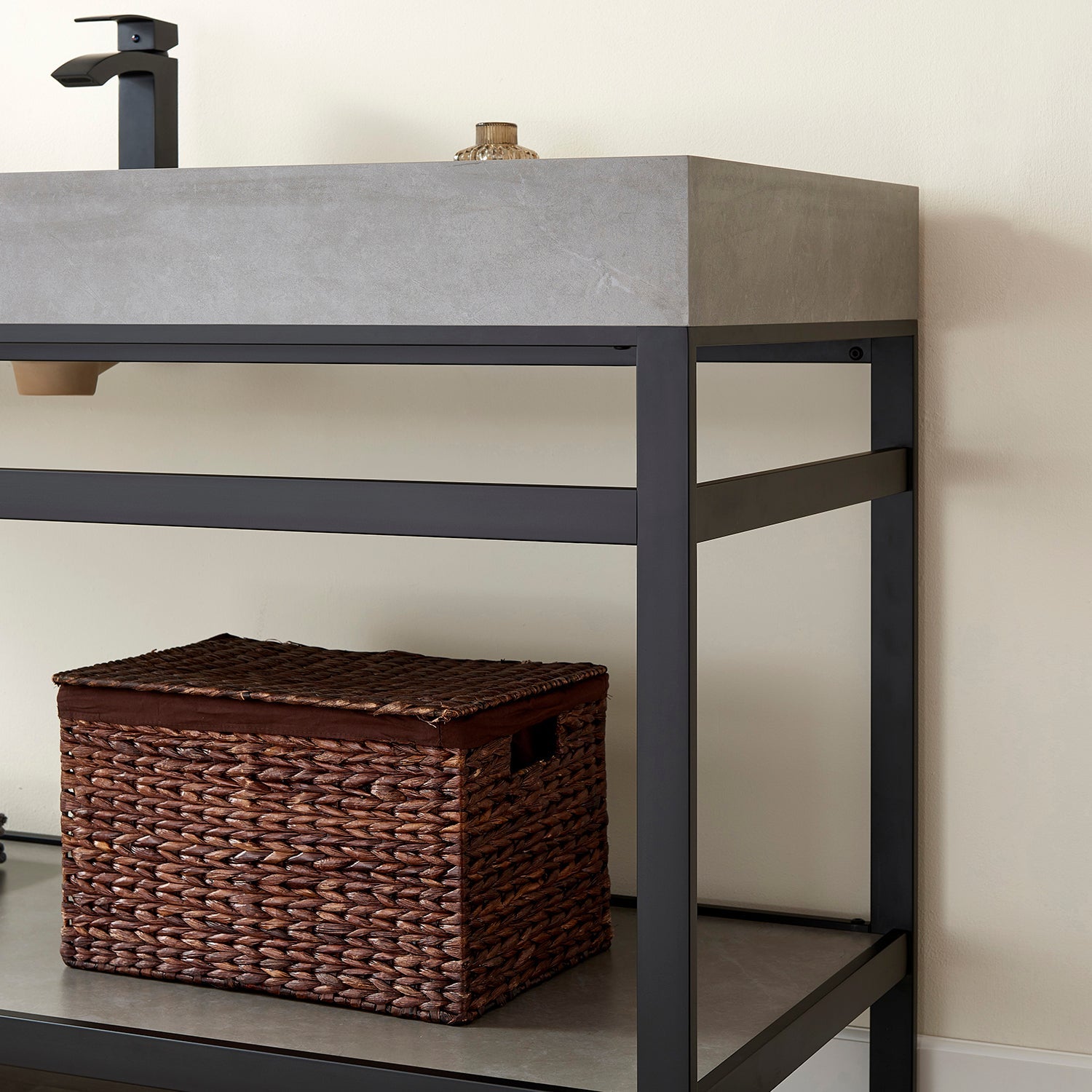 Funes 60" Single Sink Bath Vanity in Matte Black Metal Support with Grey Sintered Stone Top