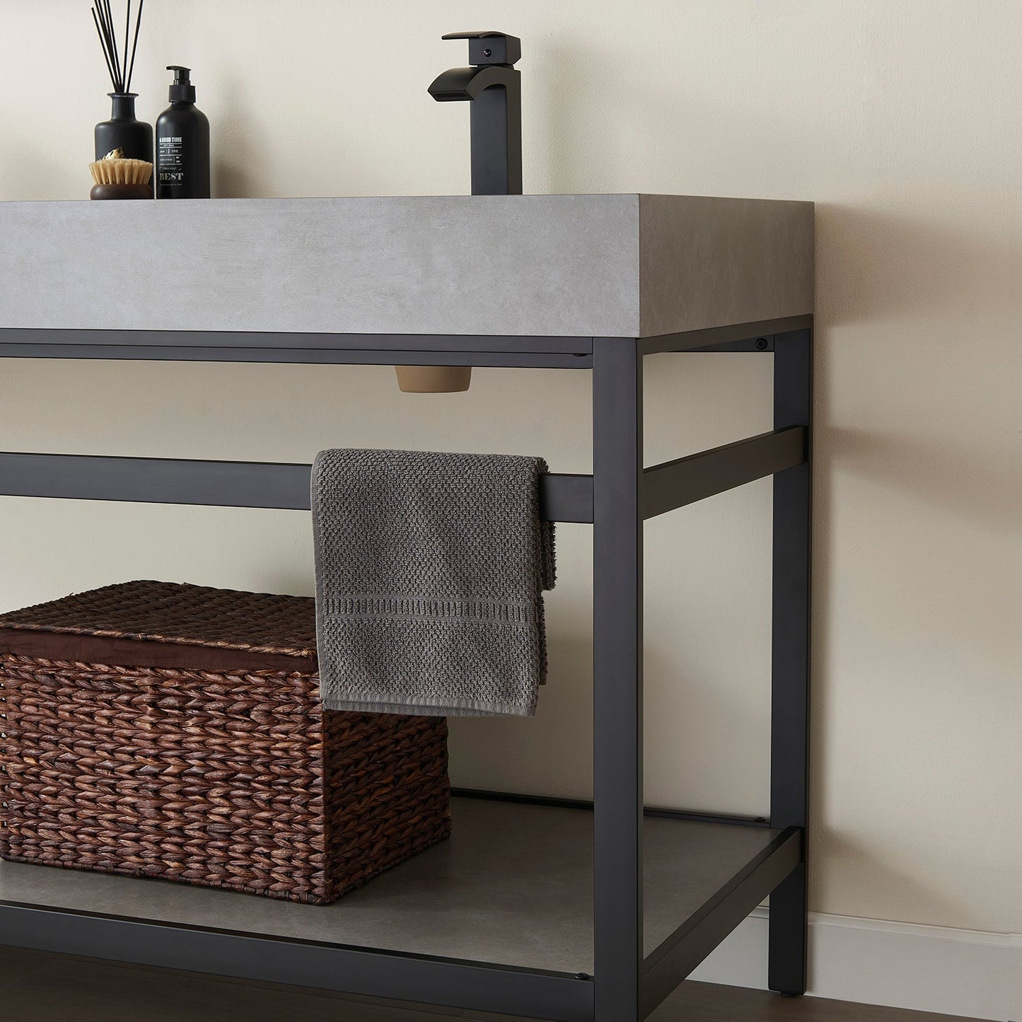 Funes 60M" Double Sink Bath Vanity in Matte Black Metal Support with Grey Sintered Stone Top
