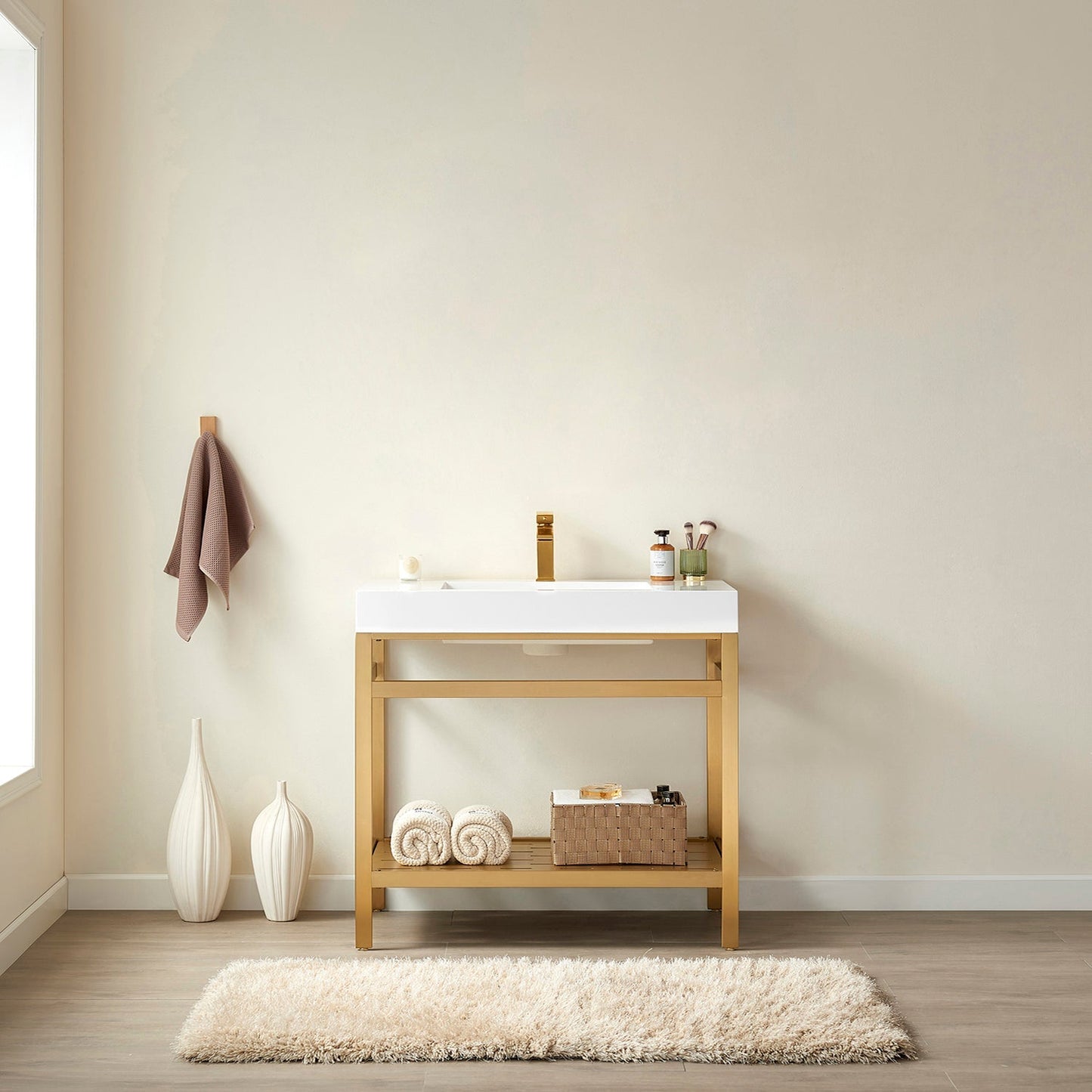 Ablitas Single Sink Bathroom Vanity in Brushed Gold Metal Support and White One-Piece Composite Stone Sink Top