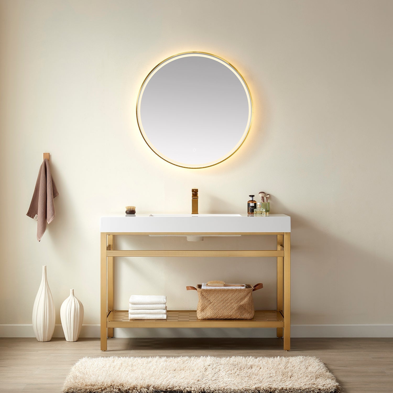 Ablitas Single Sink Bathroom Vanity in Brushed Gold Metal Support and White One-Piece Composite Stone Sink Top