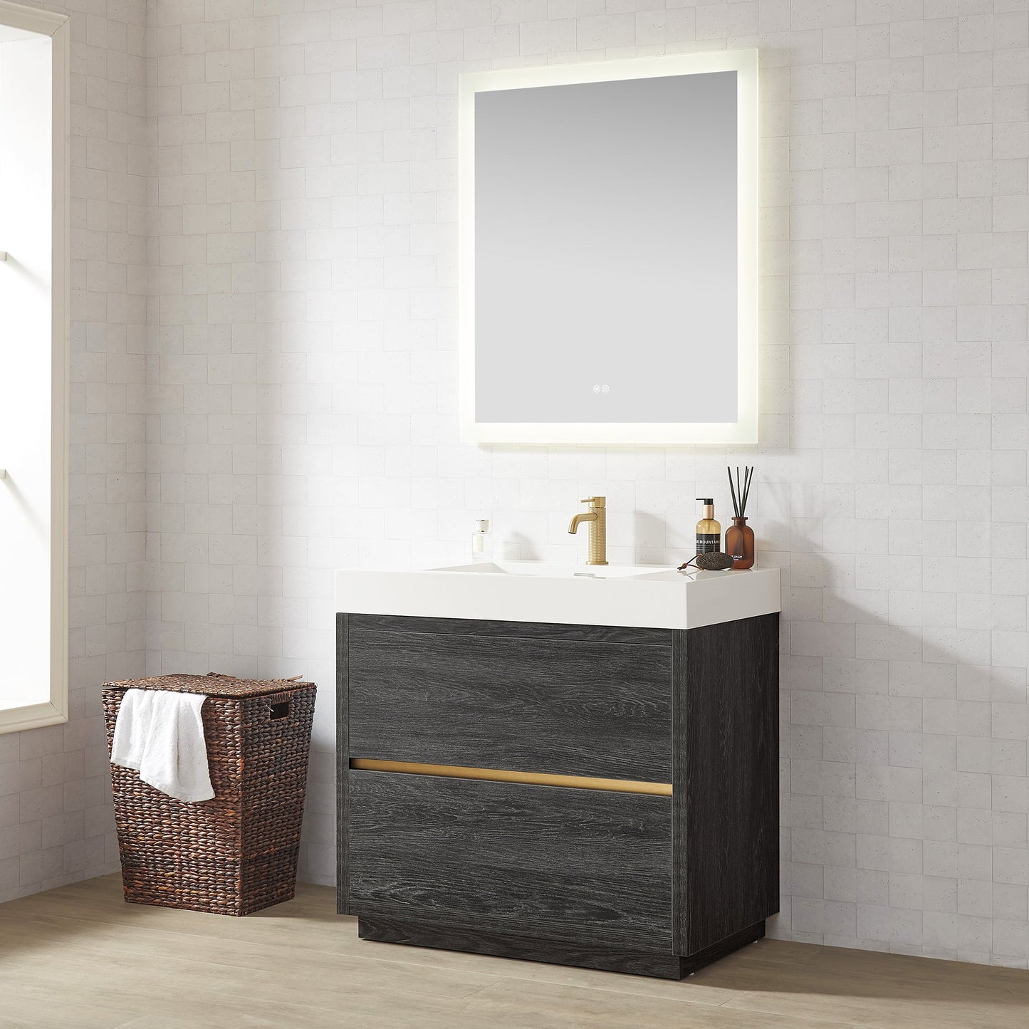 Huesca 36" Single Sink Bath Vanity in North American Black Oak with White Composite Integral Square Sink Top