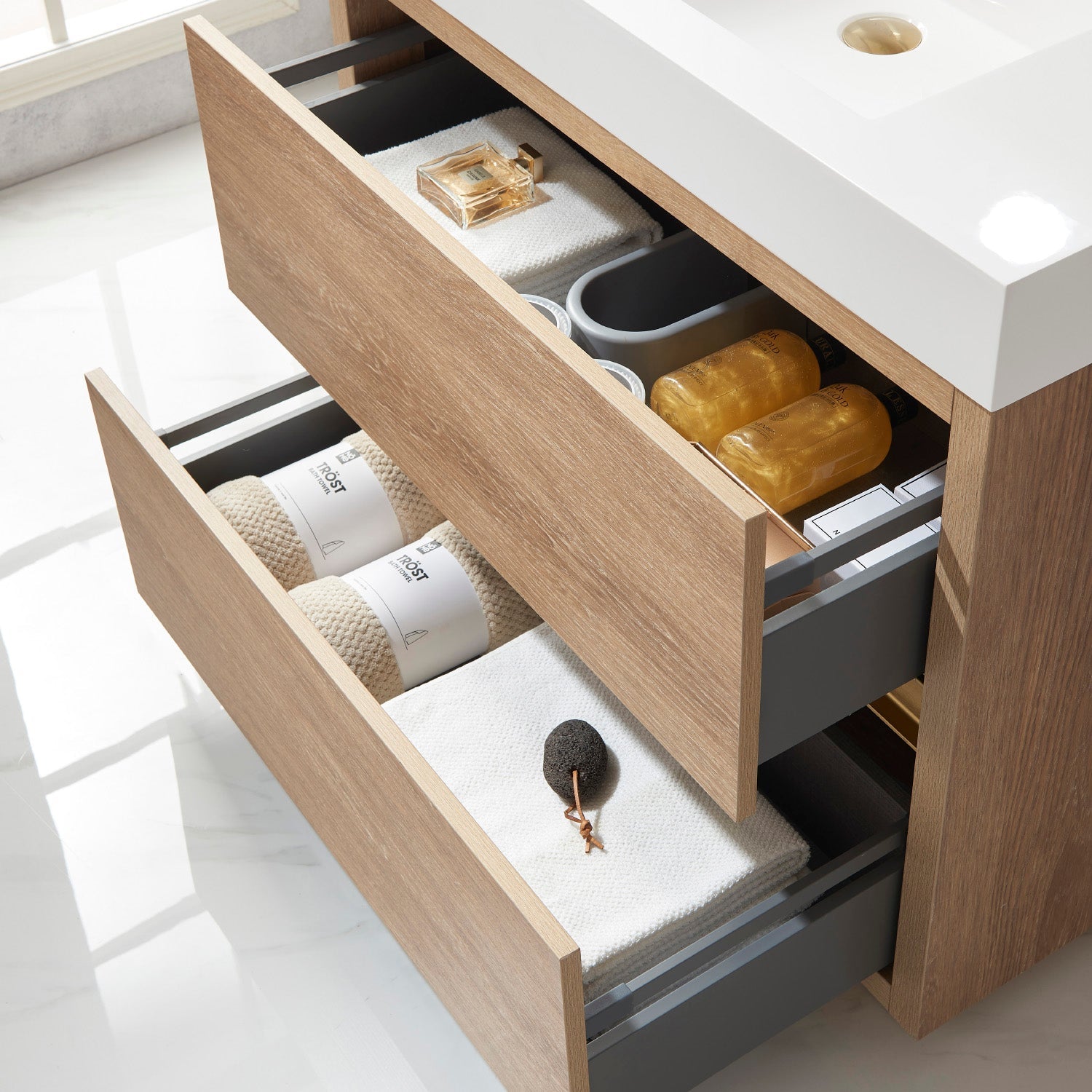 Huesca 36" Single Sink Bath Vanity in North American Oak with White Composite Integral Square Sink Top