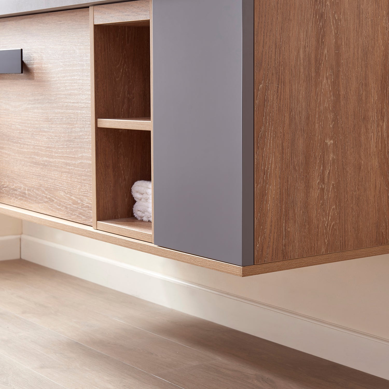 Carcastillo 47" Single Sink Bath Vanity in North American Oak with Grey Sintered Stone Top