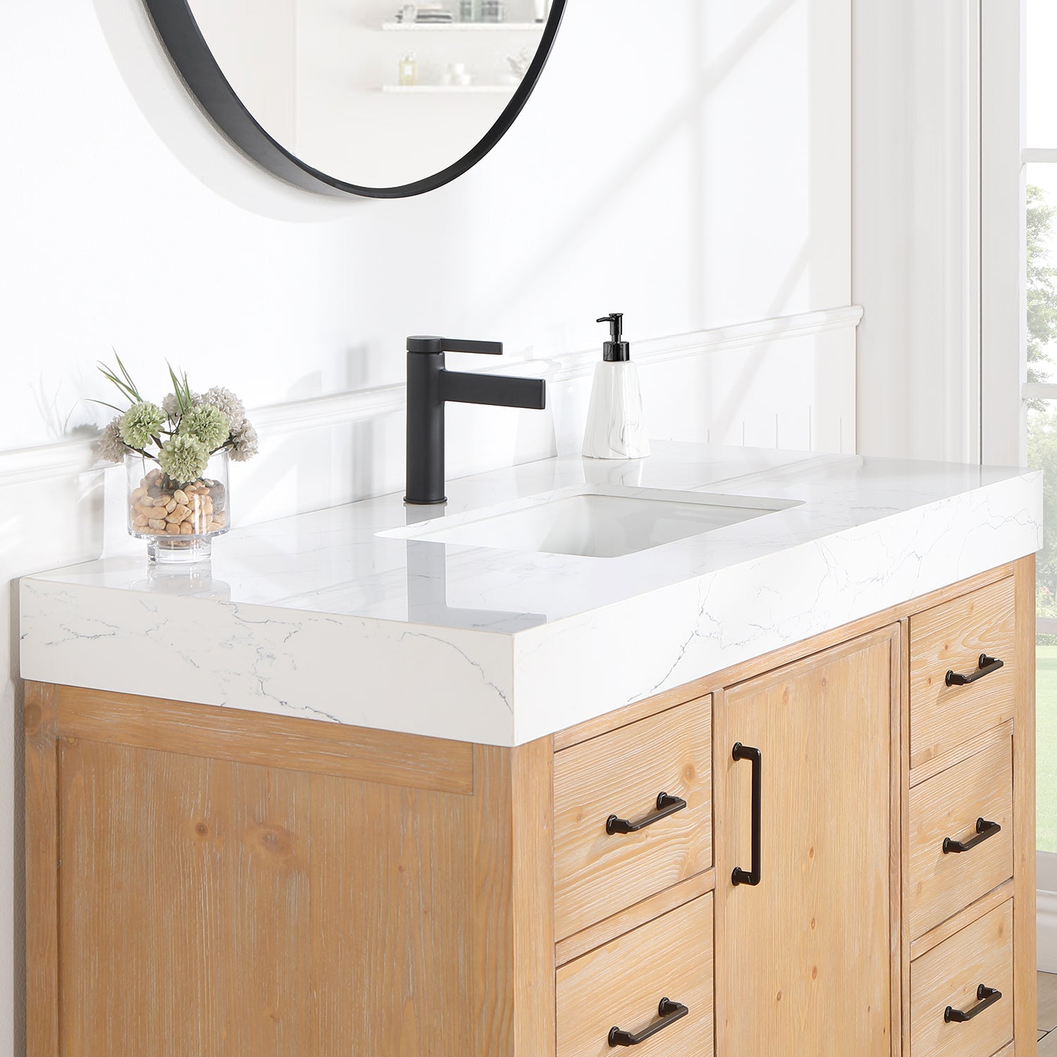 León 48in. Free-standing Single Bathroom Vanity in Fir Wood Brown with Composite top in Lightning White