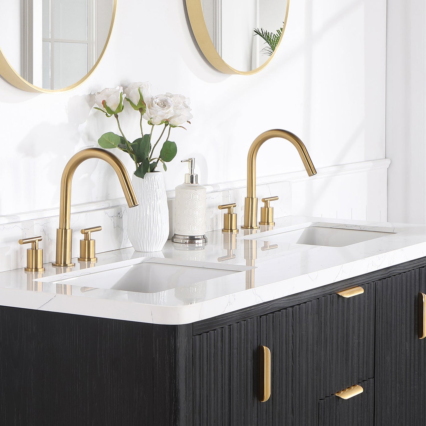 Cádiz 60in. Free-standing Double Bathroom Vanity in Fir Wood Black with Composite top in Lightning White