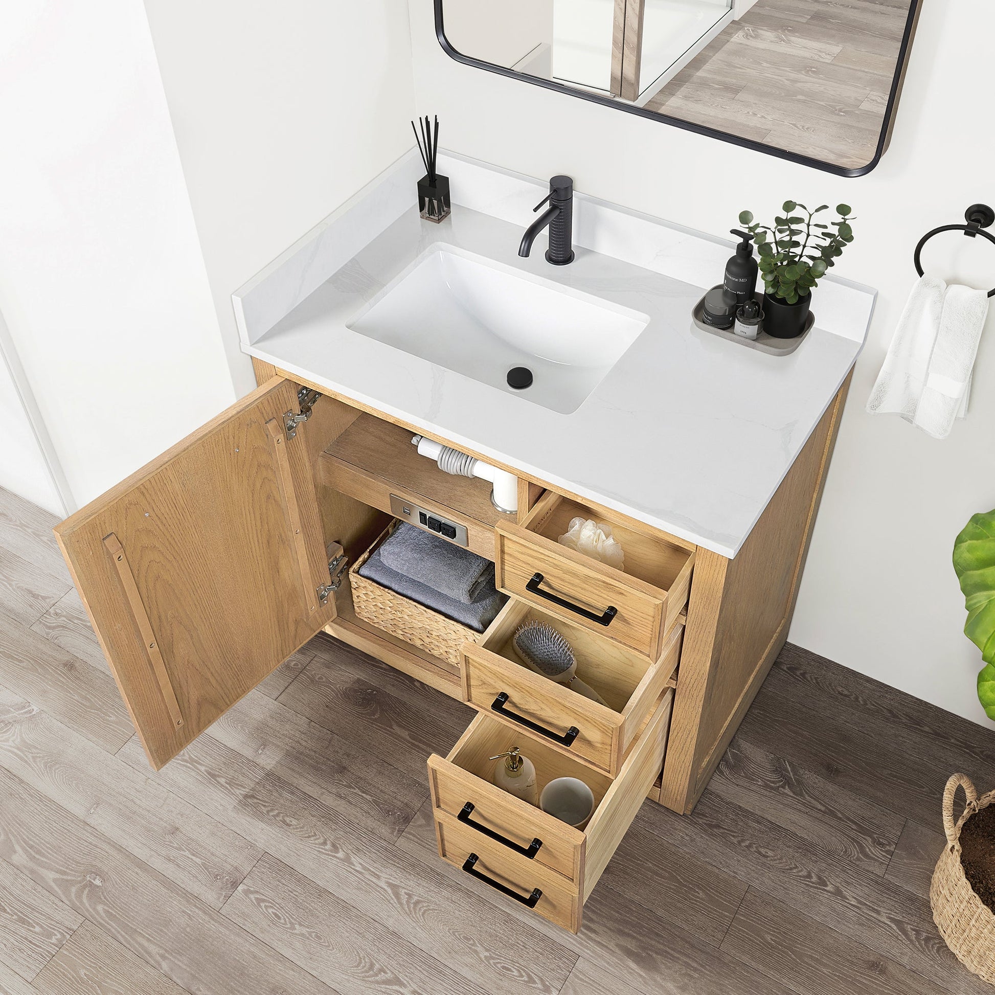 Jakarta 36" Freestanding Single Bath Vanity in Oak Weathering Light Brown with Silk White Quartz Stone Top