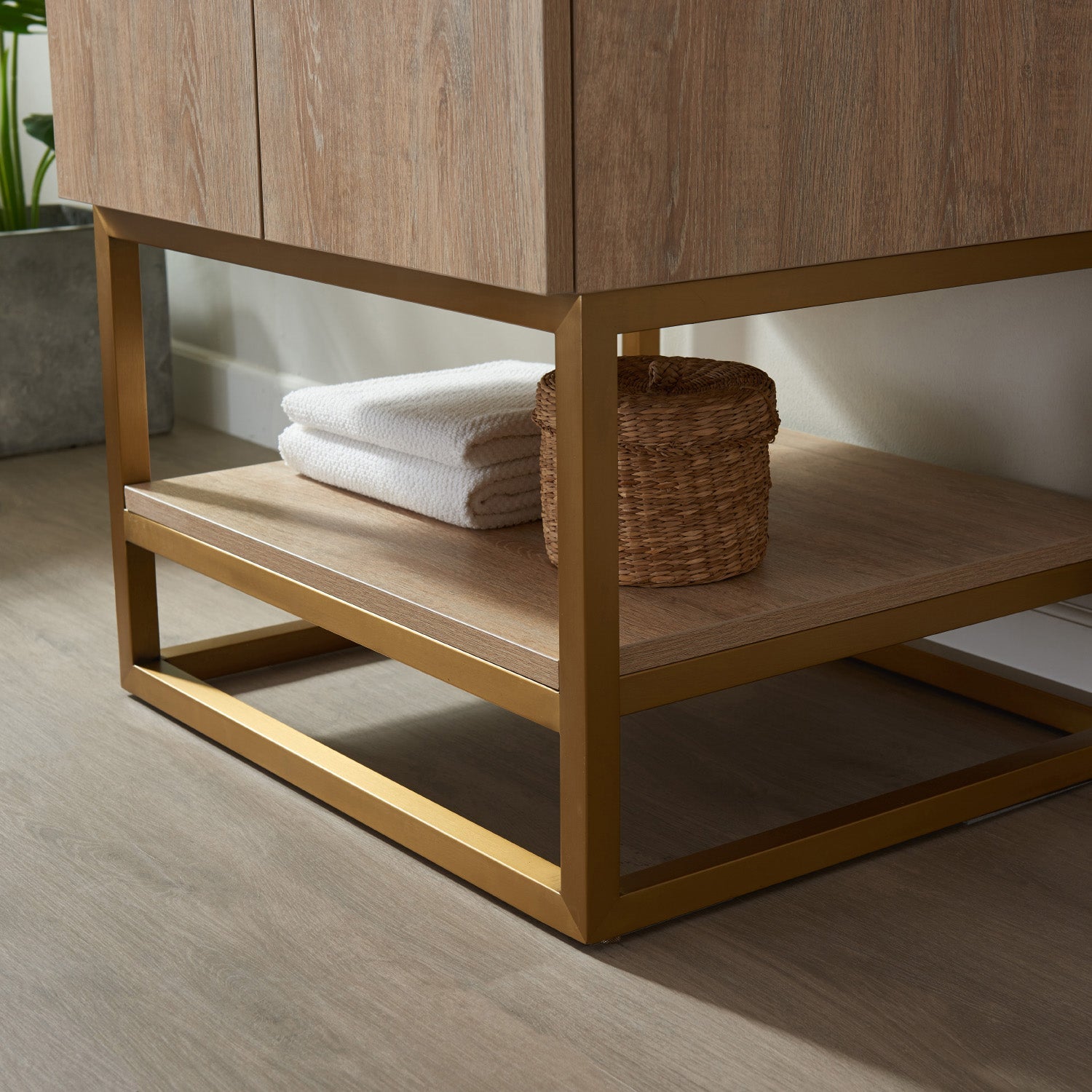 Alistair 24" Single Vanity in North American Oak with White Grain Stone Countertop
