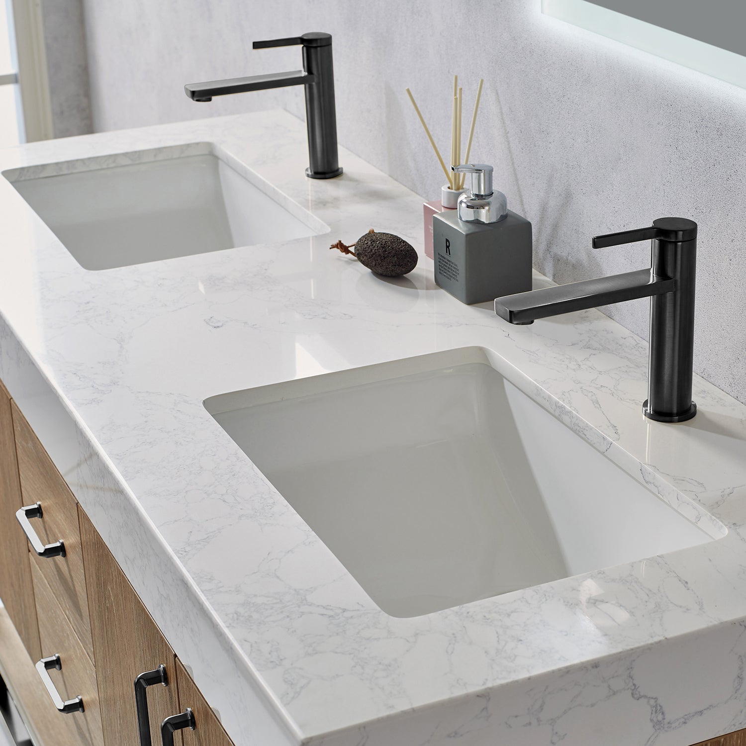 Alistair 60B" Double Vanity in North American Oak with White Grain Stone Countertop
