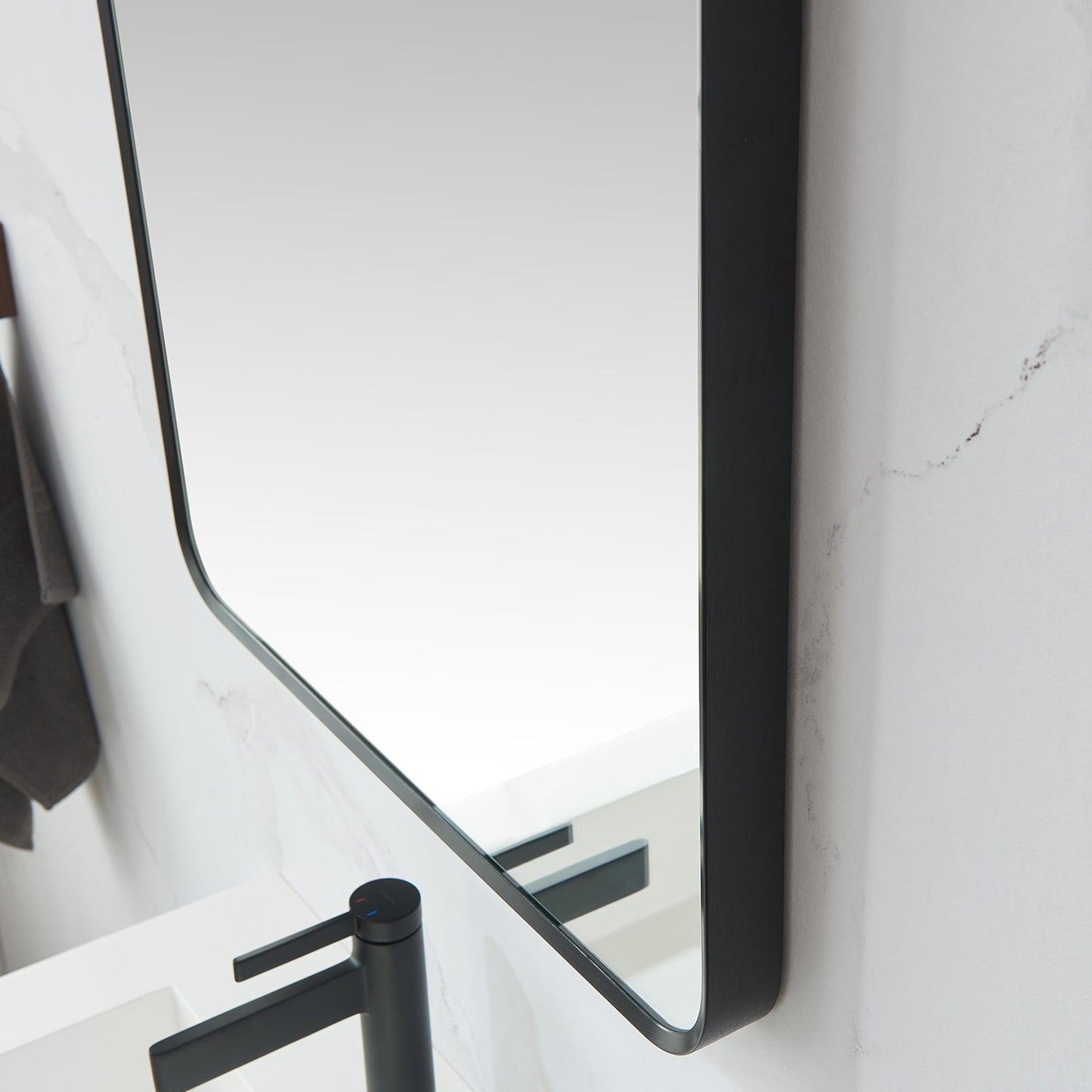 Mutriku 24 in. W x 36 in. H Rectangle Metal Wall Mirror in Brushed Black