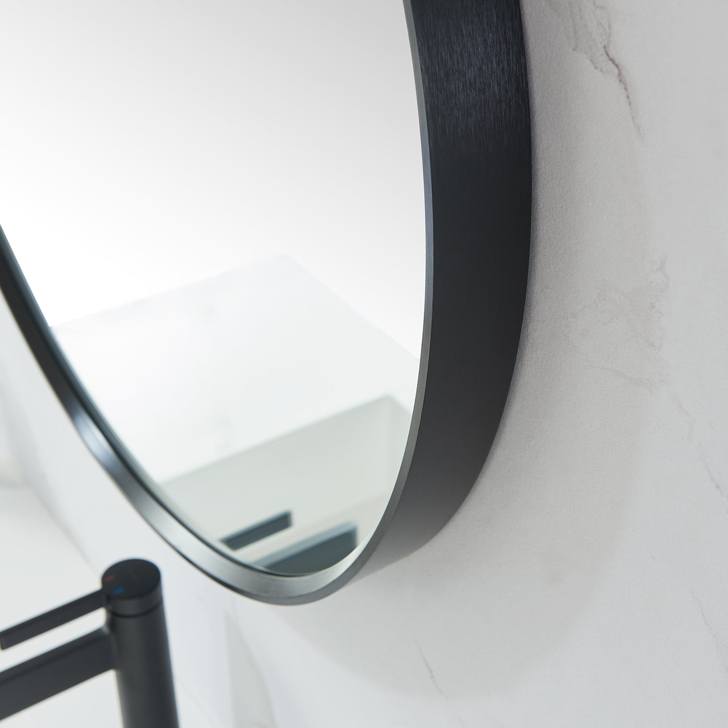Cascante 28 in. W x 28 in. H Round Metal Wall Mirror in Brushed Black