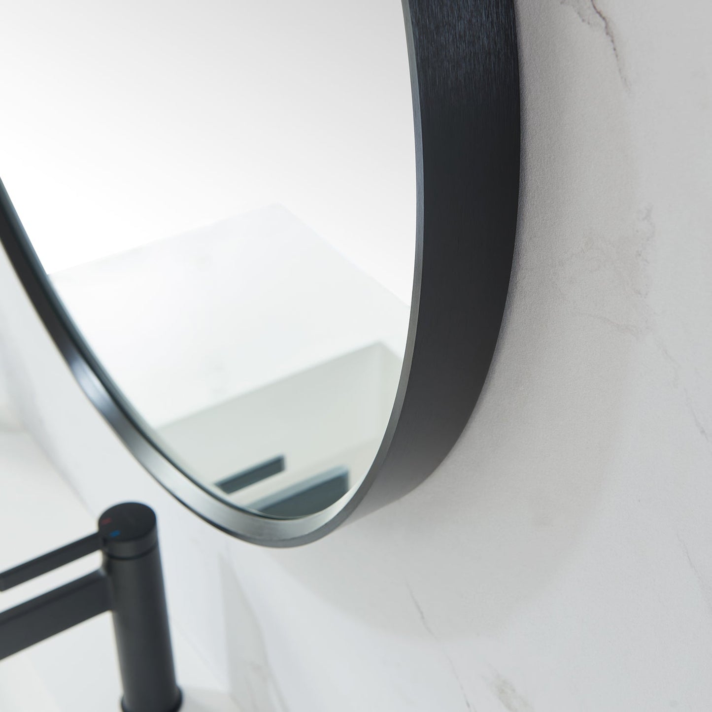 Cascante 32 in. W x 32 in. H Round Metal Wall Mirror in Brushed Black