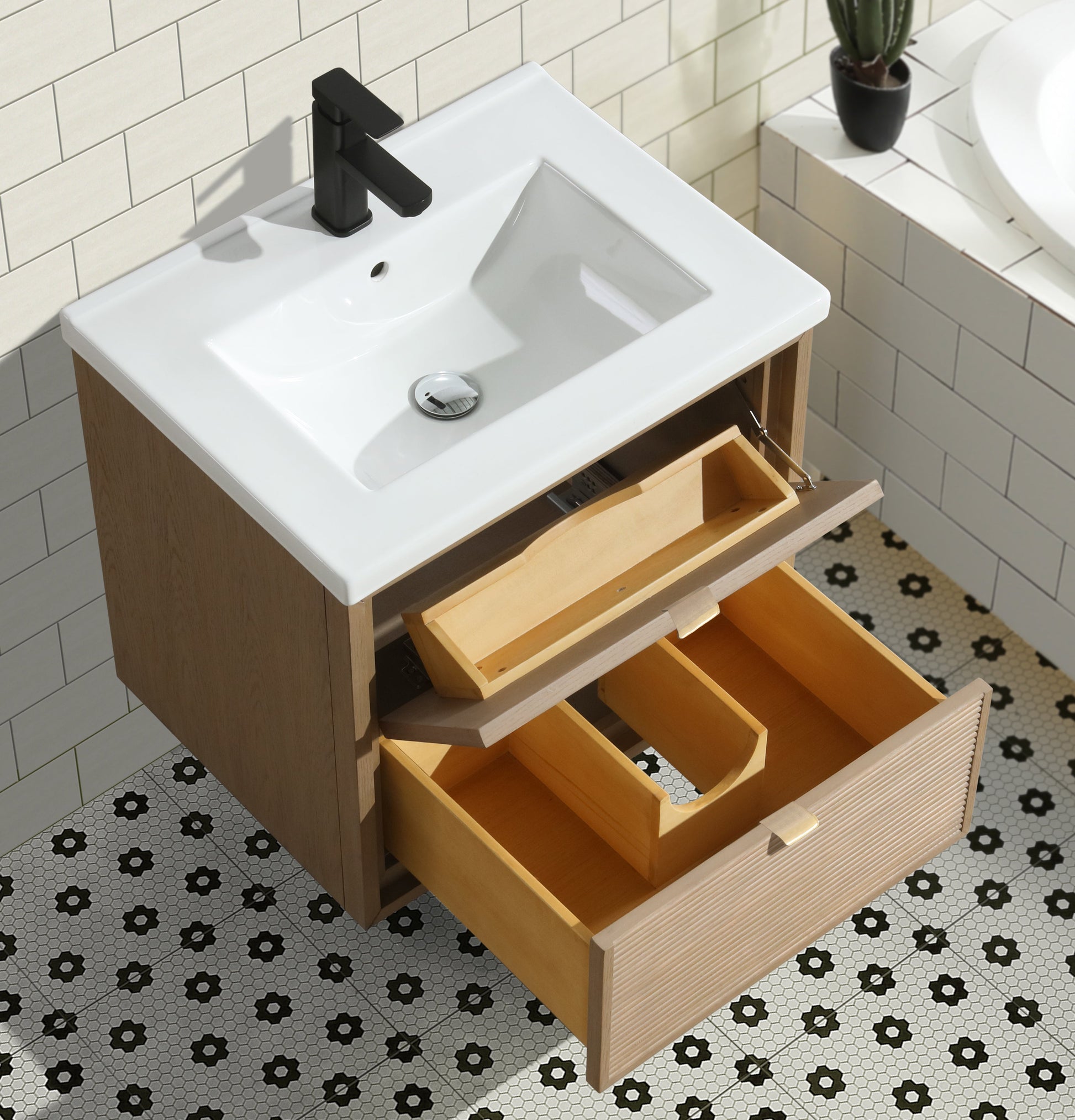 Hermosa 24" Floating Bathroom Vanity Oak