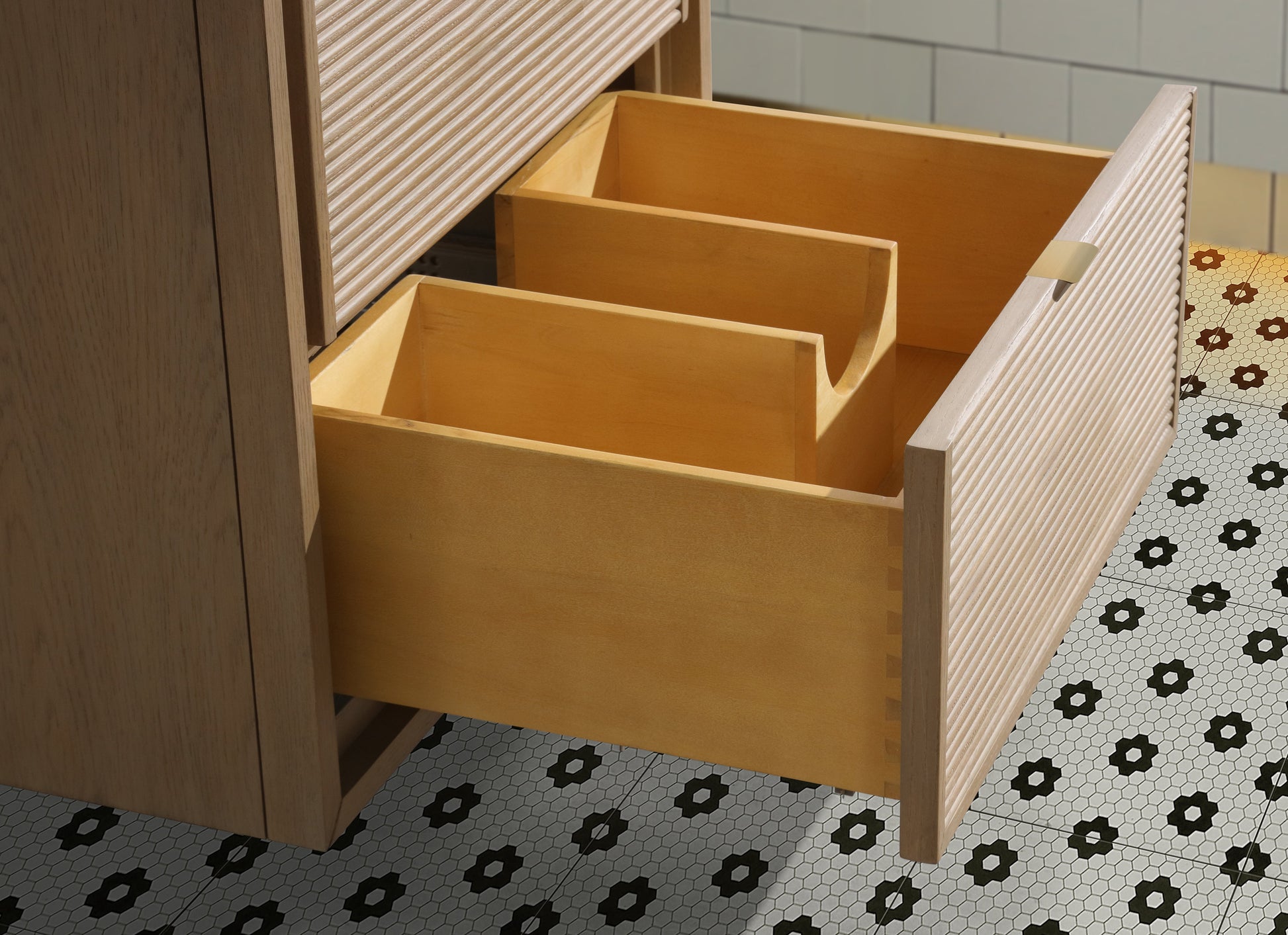 Hermosa 24" Floating Bathroom Vanity Oak